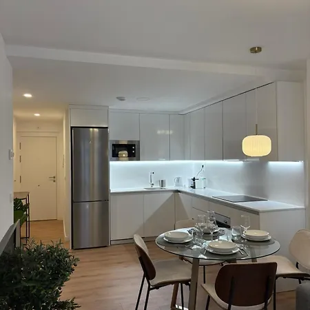 Loira Ramon Y Cajal Ii, Ubicacion Y Confort Apartment